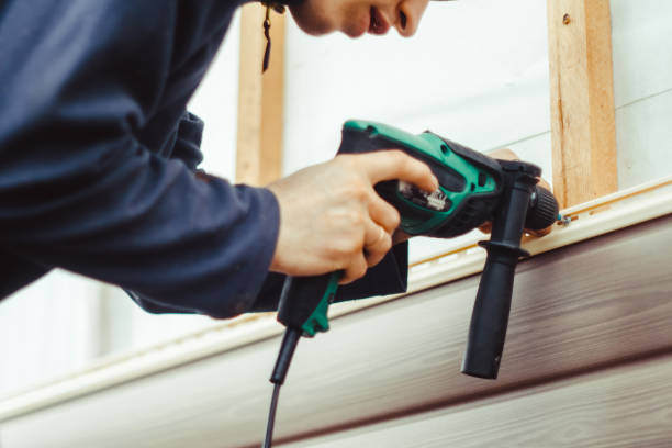 Best Composite Siding  in Graceville, FL